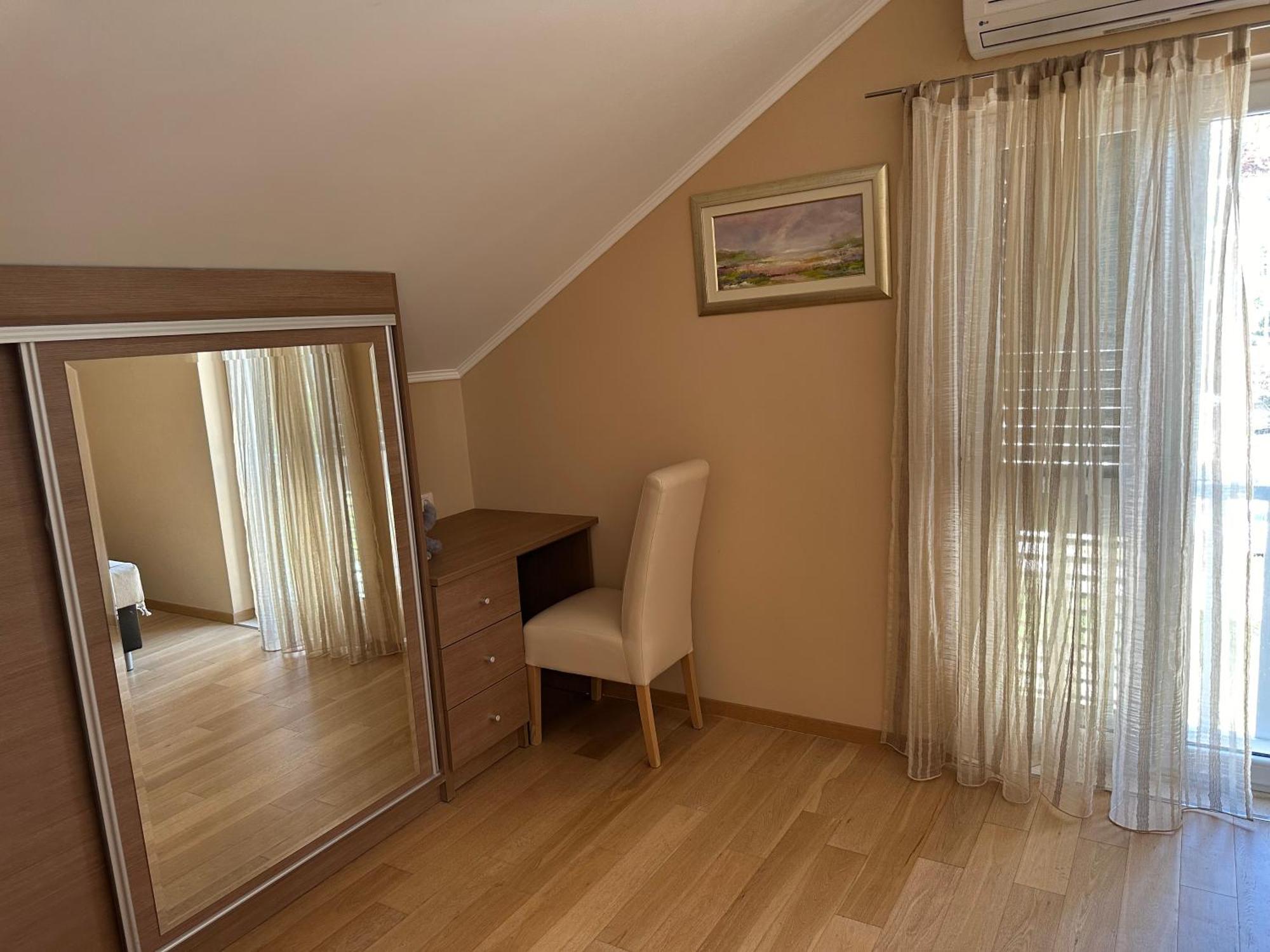 Spacious 1 Bedroom 4 Star Apartment, Mlini Eksteriør billede
